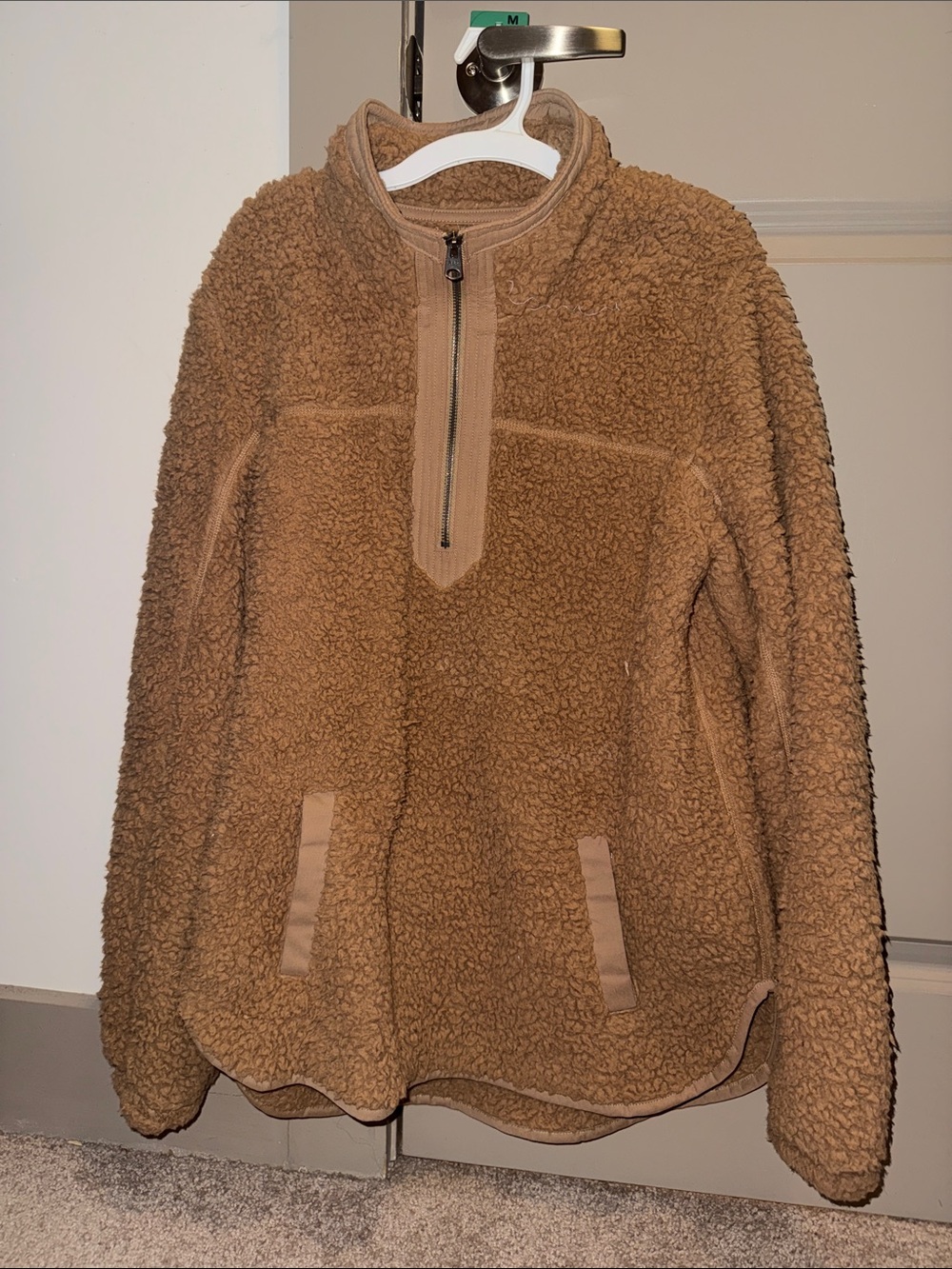 Abercrombie & Fitch Soft Sherpa Pullover - Camel Brown